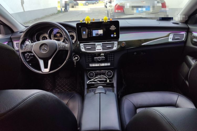 Used Mercedes-Benz CLS 2012 CLS 300 CGI Center Console