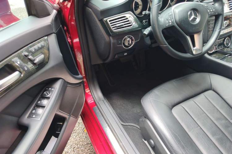 Used Mercedes-Benz CLS 2012 CLS 300 CGI Driver Seat