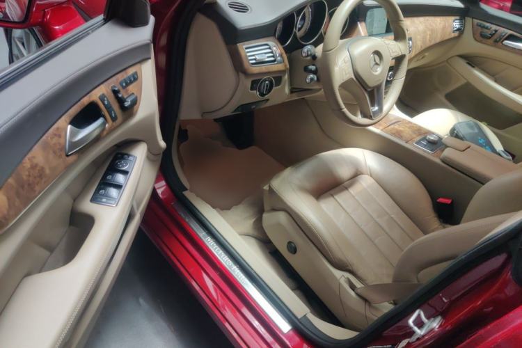 Used Mercedes-Benz CLS 2012 CLS 300 CGI Driver Seat