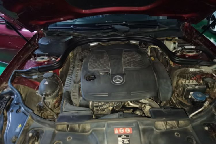 Used Mercedes-Benz CLS 2012 CLS 300 CGI Engine Bay