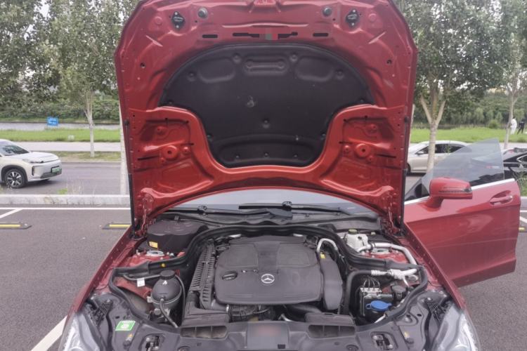 Used Mercedes-Benz CLS 2012 CLS 300 CGI Engine Bay