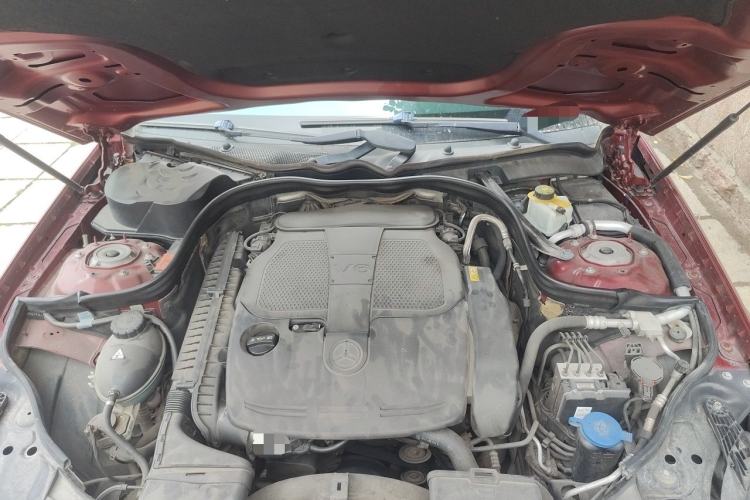 Used Mercedes-Benz CLS 2012 CLS 300 CGI Engine Bay