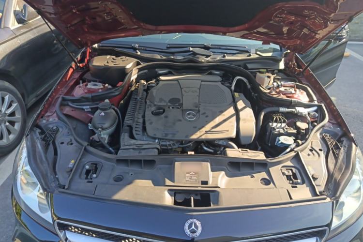 Used Mercedes-Benz CLS 2012 CLS 300 CGI Engine Bay