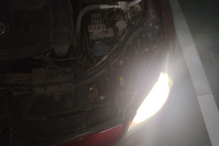 Used Mercedes-Benz CLS 2012 CLS 300 CGI Engine Bay Left