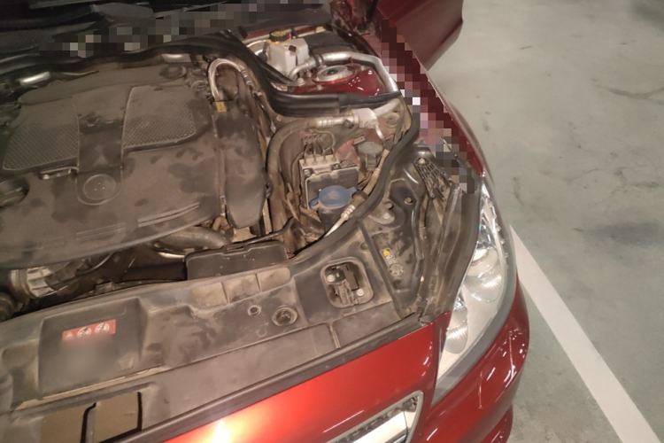 Used Mercedes-Benz CLS 2012 CLS 300 CGI Engine Bay Left