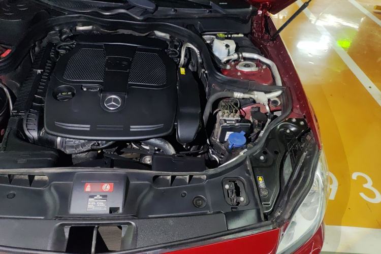 Used Mercedes-Benz CLS 2012 CLS 300 CGI Engine Bay Left