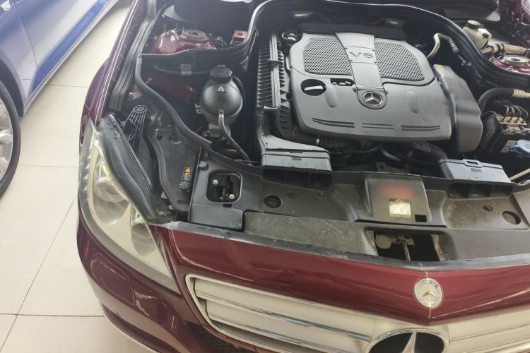 Used Mercedes-Benz CLS 2012 CLS 300 CGI Engine Bay Right