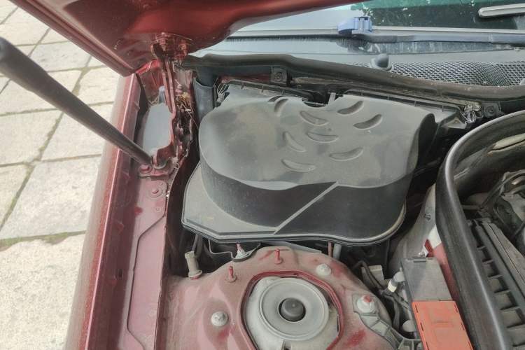 Used Mercedes-Benz CLS 2012 CLS 300 CGI Engine Bay Right