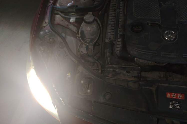 Used Mercedes-Benz CLS 2012 CLS 300 CGI Engine Bay Right