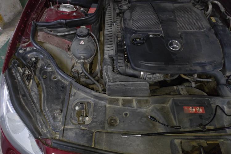 Used Mercedes-Benz CLS 2012 CLS 300 CGI Engine Bay Right