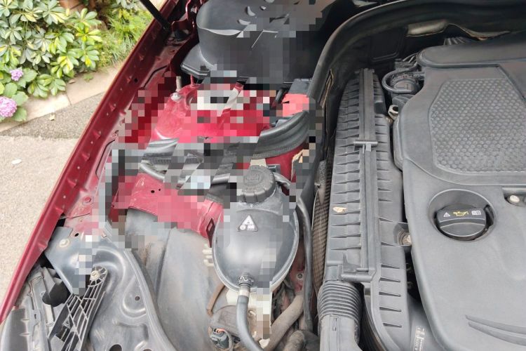 Used Mercedes-Benz CLS 2012 CLS 300 CGI Engine Bay Right