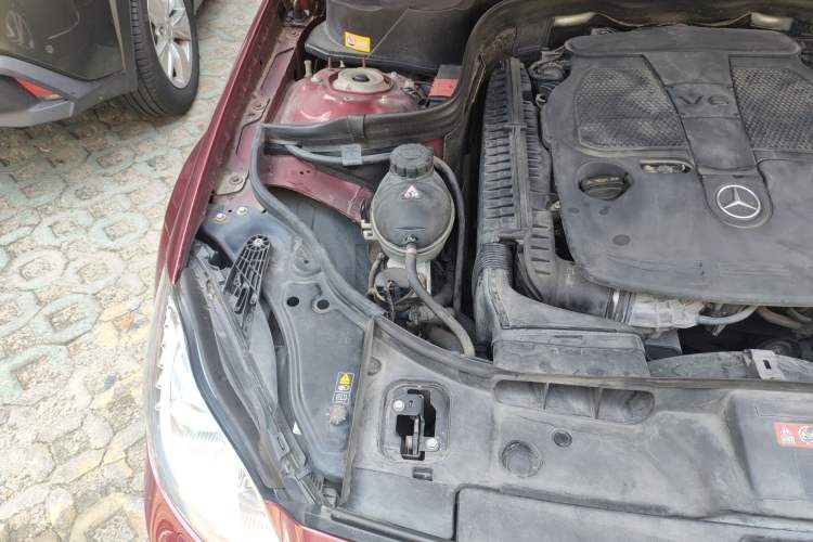 Used Mercedes-Benz CLS 2012 CLS 300 CGI Engine Bay Right