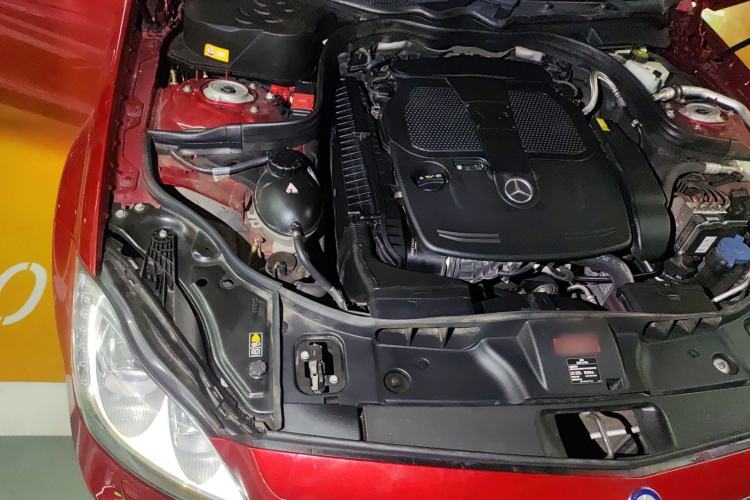 Used Mercedes-Benz CLS 2012 CLS 300 CGI Engine Bay Right