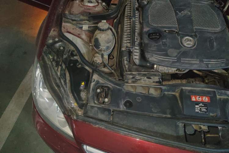 Used Mercedes-Benz CLS 2012 CLS 300 CGI Engine Bay Right