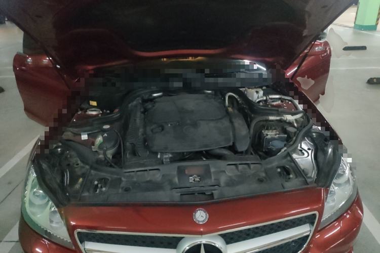 Used Mercedes-Benz CLS 2012 CLS 300 CGI Engine Bay