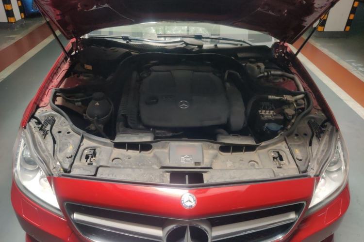 Used Mercedes-Benz CLS 2012 CLS 300 CGI Engine Bay