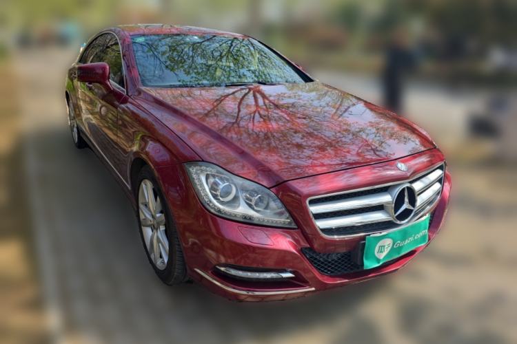 Used Mercedes-Benz CLS 2012 CLS 300 CGI Front Right 45 Deg