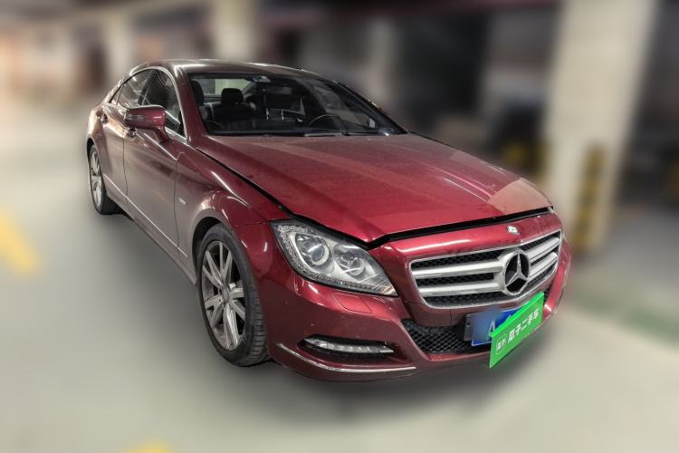 Used Mercedes-Benz CLS 2012 CLS 300 CGI Front Right 45 Deg