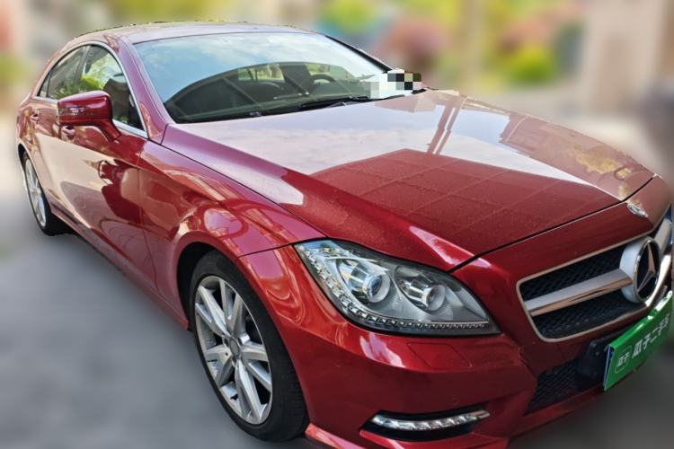 Used Mercedes-Benz CLS 2012 CLS 300 CGI Front Right 45 Deg
