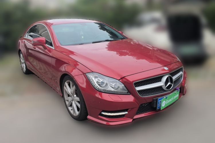 Used Mercedes-Benz CLS 2012 CLS 300 CGI Front Right 45 Deg