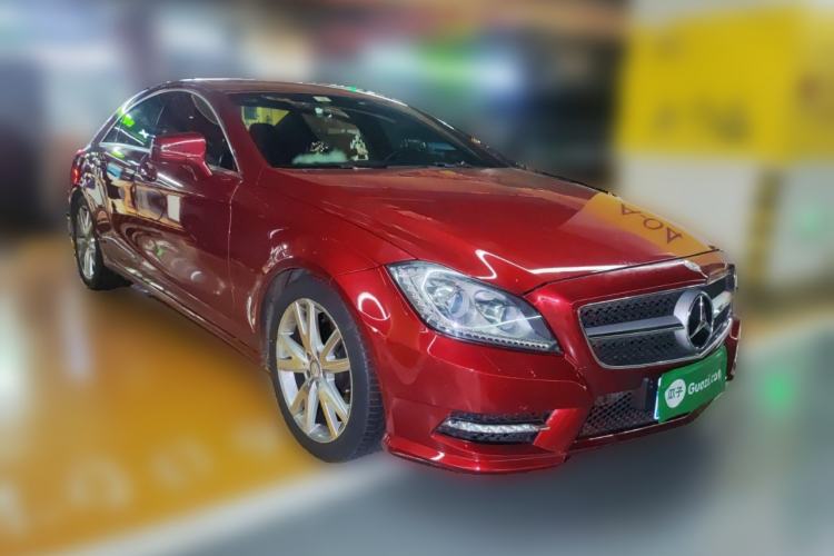 Used Mercedes-Benz CLS 2012 CLS 300 CGI Front Right 45 Deg