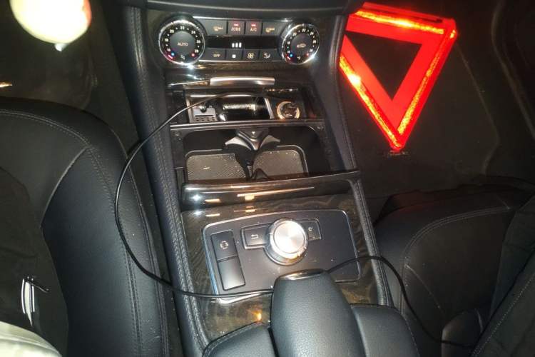 Used Mercedes-Benz CLS 2012 CLS 300 CGI Gear Lever