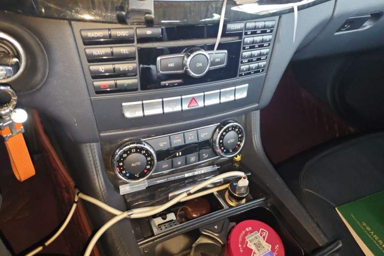 Used Mercedes-Benz CLS 2012 CLS 300 CGI Gear Lever