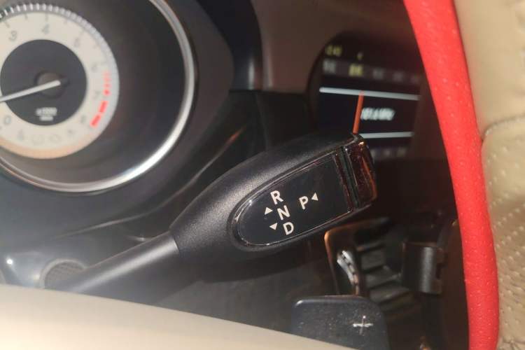 Used Mercedes-Benz CLS 2012 CLS 300 CGI Gear Lever