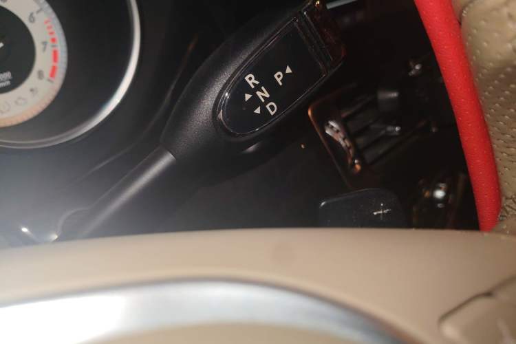 Used Mercedes-Benz CLS 2012 CLS 300 CGI Gear Lever