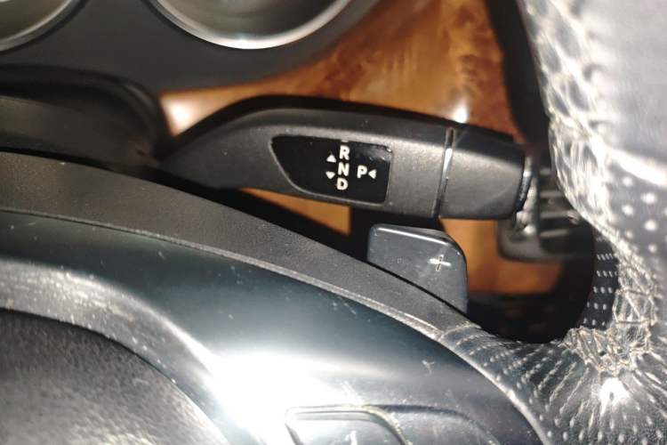 Used Mercedes-Benz CLS 2012 CLS 350 CGI Gear Lever