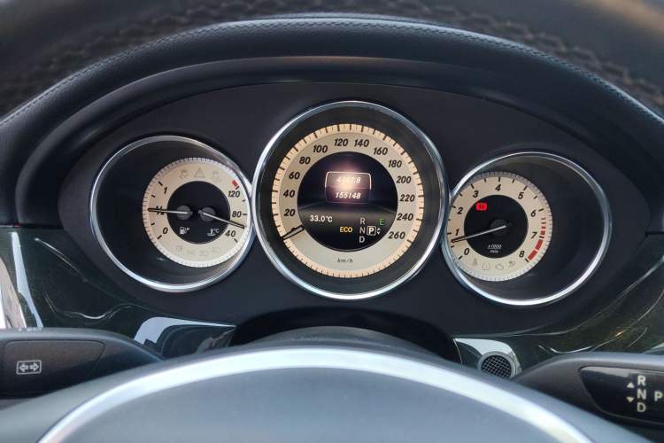 Used Mercedes-Benz CLS 2012 CLS 300 CGI Instrument Cluster