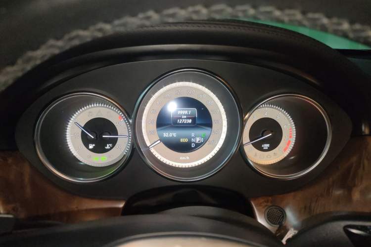 Used Mercedes-Benz CLS 2012 CLS 300 CGI Instrument Cluster