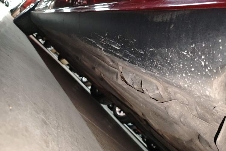 Used Mercedes-Benz CLS 2012 CLS 300 CGI Left Side Sill