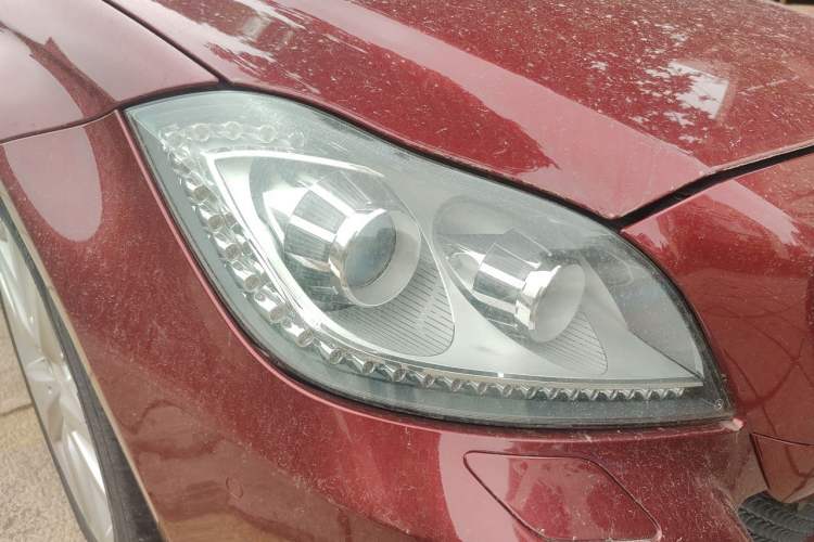 Used Mercedes-Benz CLS 2012 CLS 300 CGI Right Front Headlight