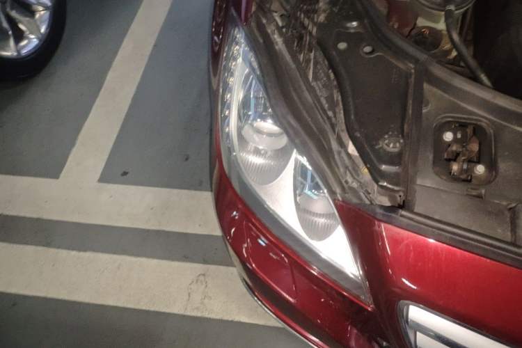 Used Mercedes-Benz CLS 2012 CLS 300 CGI Right Front Headlight