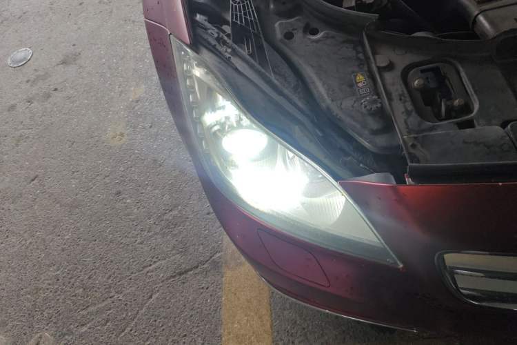 Used Mercedes-Benz CLS 2012 CLS 300 CGI Right Front Headlight