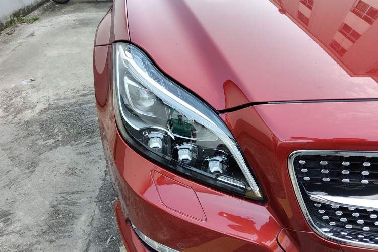 Used Mercedes-Benz CLS 2012 CLS 300 CGI Right Front Headlight