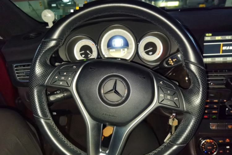 Used Mercedes-Benz CLS 2012 CLS 300 CGI Steering Wheel