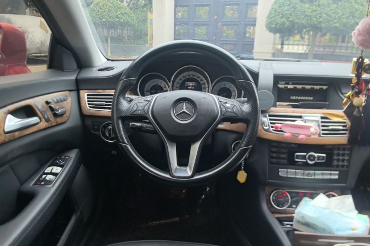 Used Mercedes-Benz CLS 2012 CLS 300 CGI Steering Wheel
