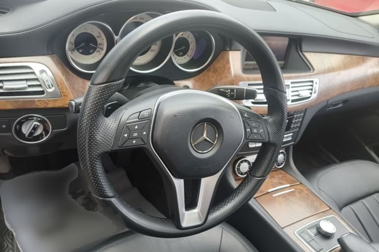 Used Mercedes-Benz CLS 2012 CLS 300 CGI Steering Wheel