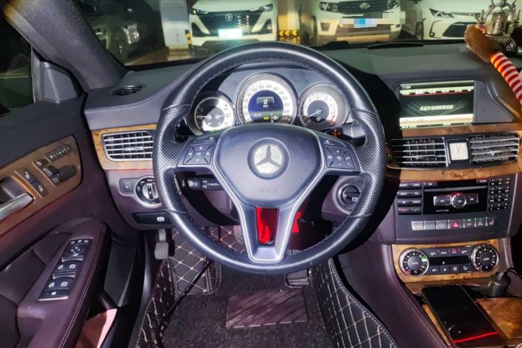 Used Mercedes-Benz CLS 2012 CLS 300 CGI Steering Wheel