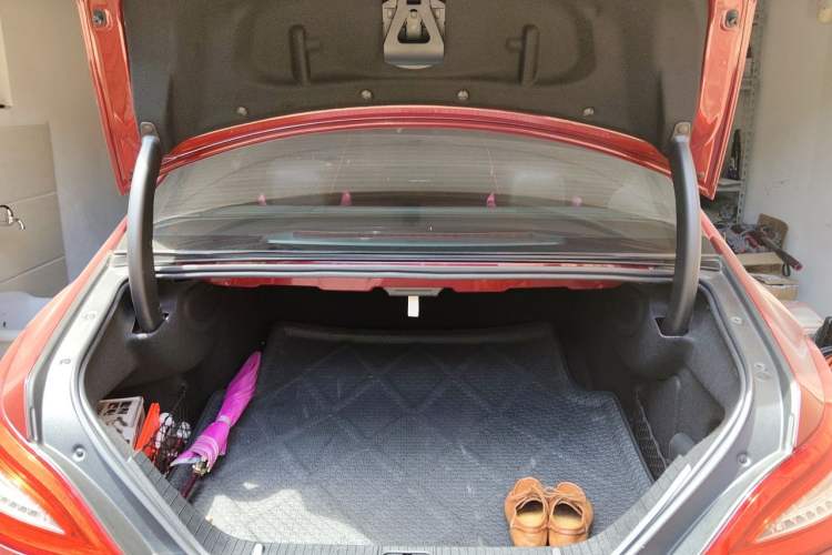 Used Mercedes-Benz CLS 2012 CLS 300 CGI Trunk