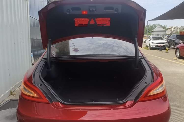 Used Mercedes-Benz CLS 2012 CLS 300 CGI Trunk