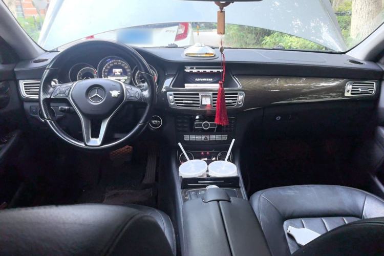 Used Mercedes-Benz CLS 2012 CLS 300 CGI Center Console