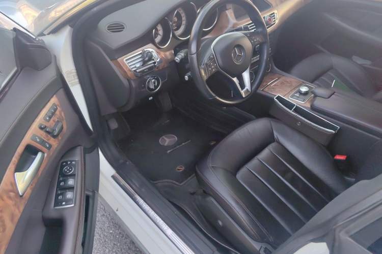 Used Mercedes-Benz CLS 2012 CLS 300 CGI Driver Seat