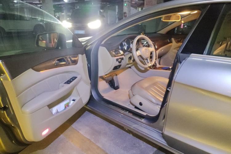 Used Mercedes-Benz CLS 2012 CLS 350 CGI Driver Seat