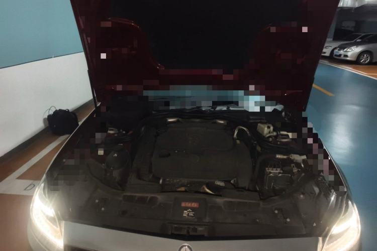 Used Mercedes-Benz CLS 2012 CLS 350 CGI Engine Bay