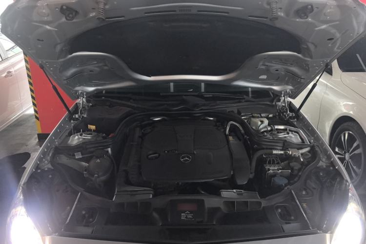 Used Mercedes-Benz CLS 2012 CLS 300 CGI Engine Bay