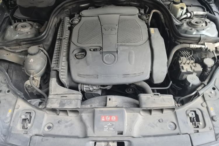 Used Mercedes-Benz CLS 2012 CLS 300 CGI Engine Bay