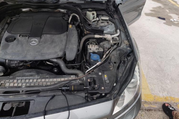 Used Mercedes-Benz CLS 2012 CLS 300 CGI Engine Bay Left